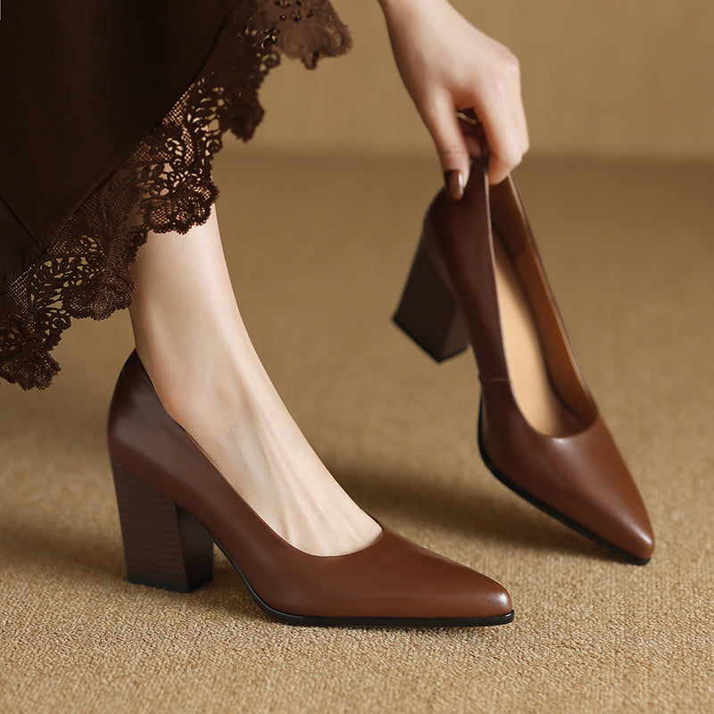 Venetia Women's Pointed Toe Block Heel Pumps - VibreMode