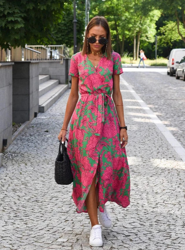Elegant Women's Dress For All Occasions - VibreMode