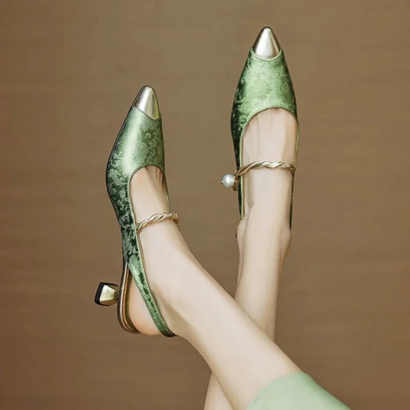 Elegant Low Heel Pointed Toe Women's Pumps