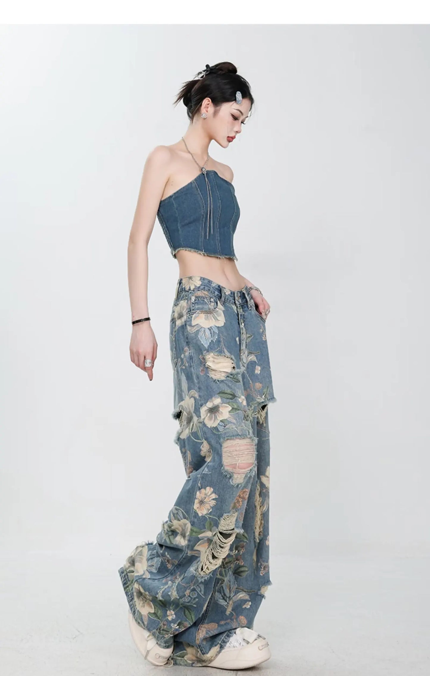 Women's Classic Straight Jeans