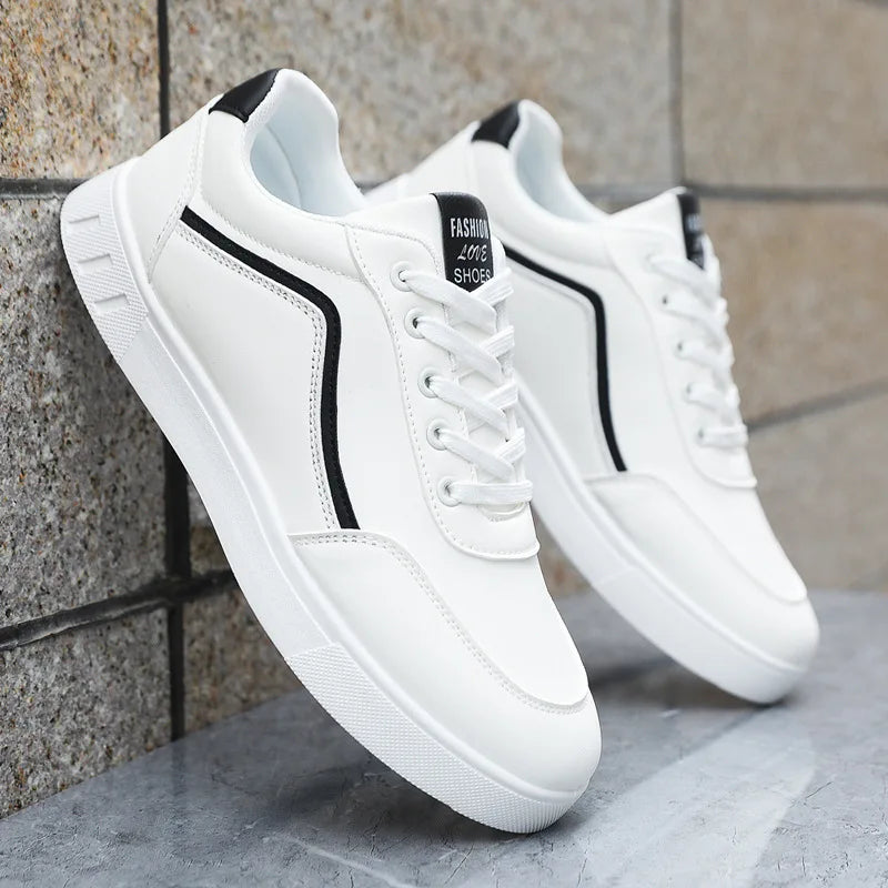 Fashionable Lace Up Sneakers