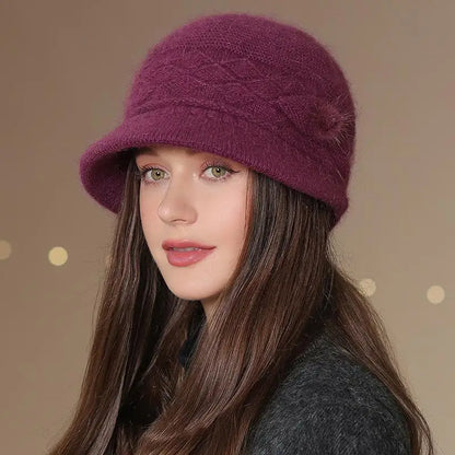 Women's Warm Knit Cloche Hat