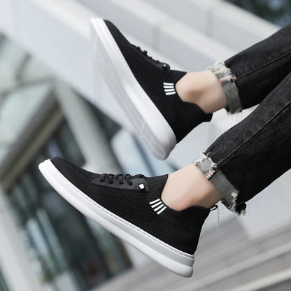 Sporty Moxar Running Shoes