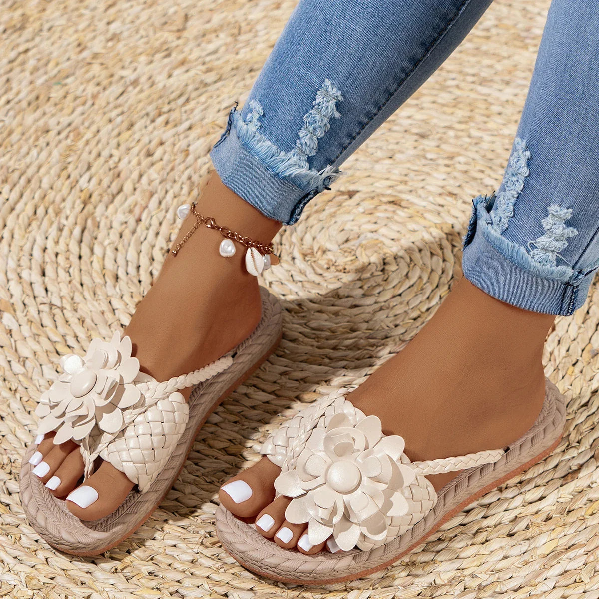 Comfortable Beach Flip Flops