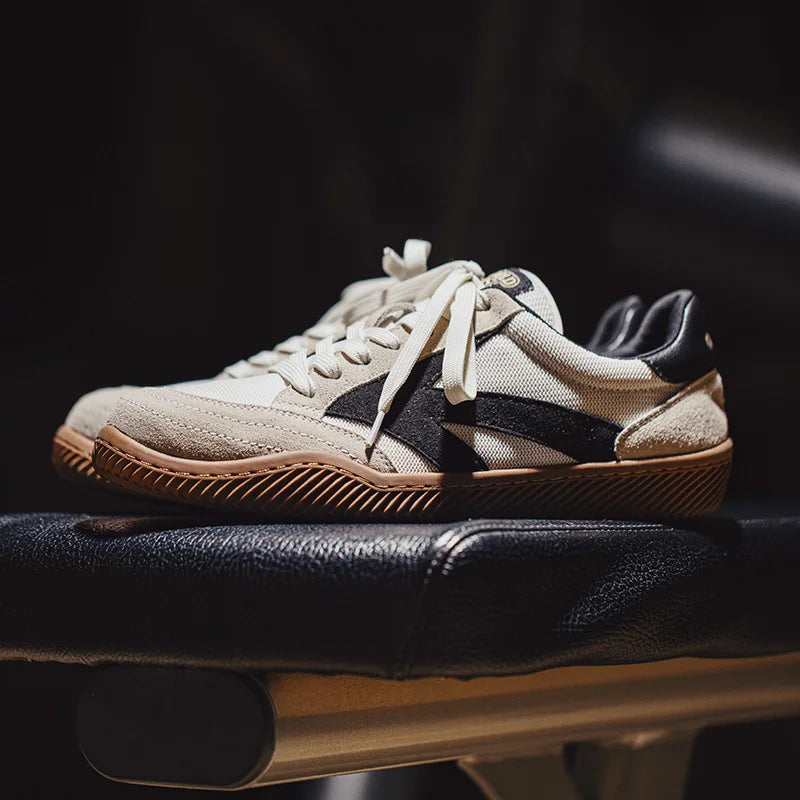 Timeless Leather Running Shoes - VibreMode