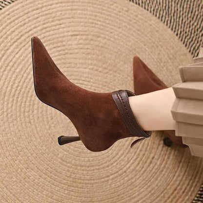 Women's Pointed Toe Slim Fit Boots