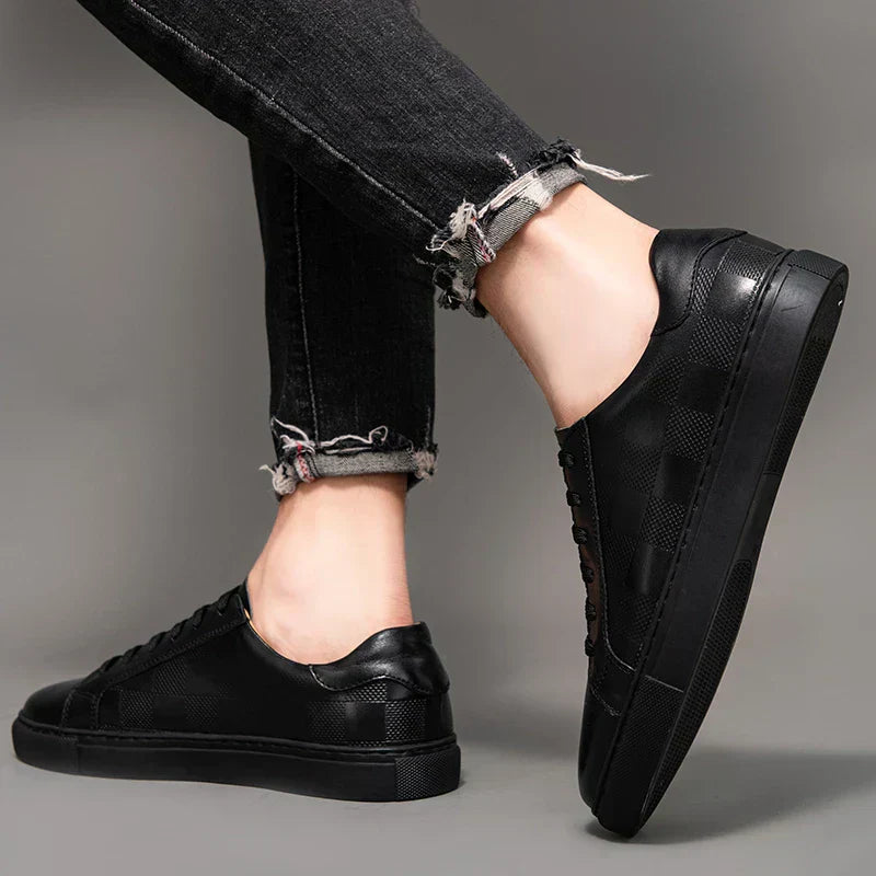 Men's Lace-Up Sneakers Low- Leather Comfortable Black