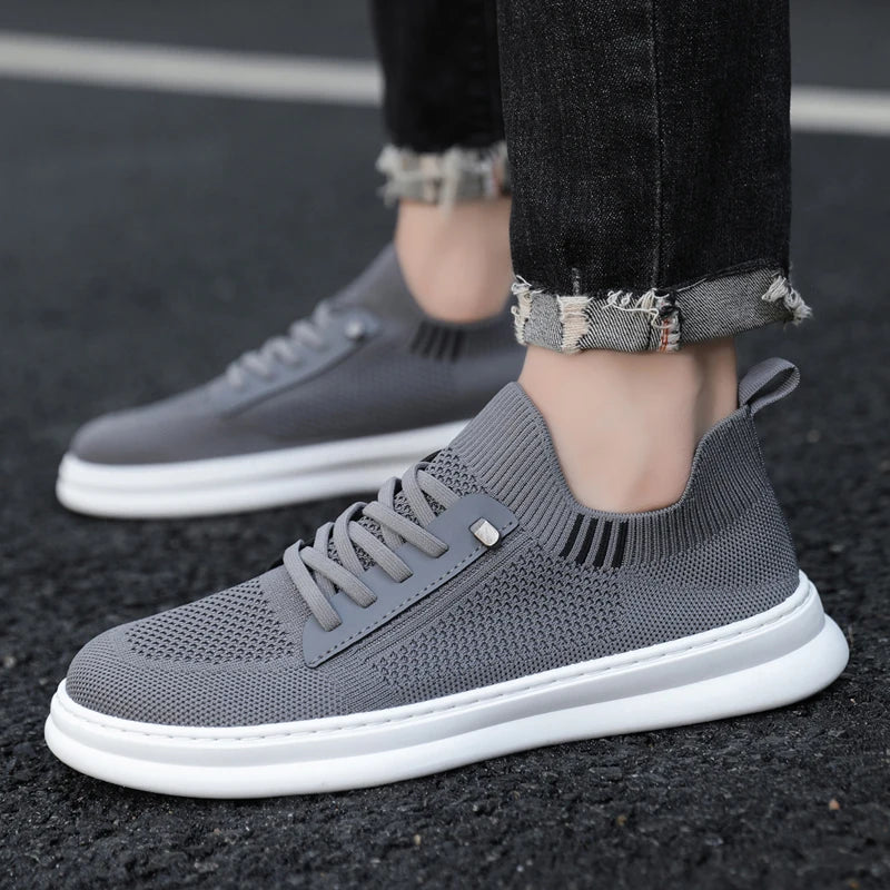 Sporty Moxar Running Shoes