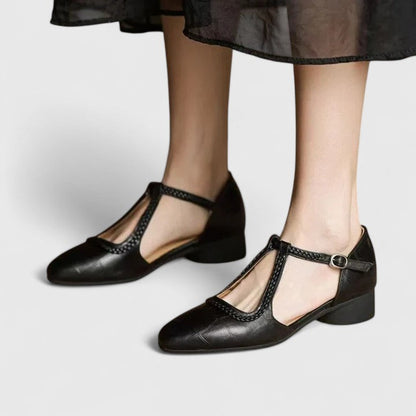 Delphine | Chic Comfort Sandals
