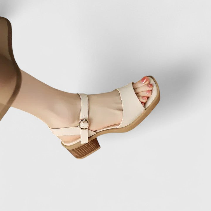 Stylish Beach Sandals - VibreMode