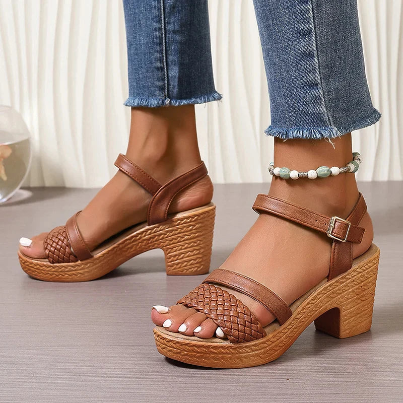 Comfortable Woven Flat Sandals