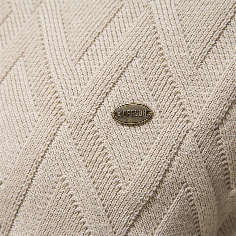 Classic Plaid Men's Sweater