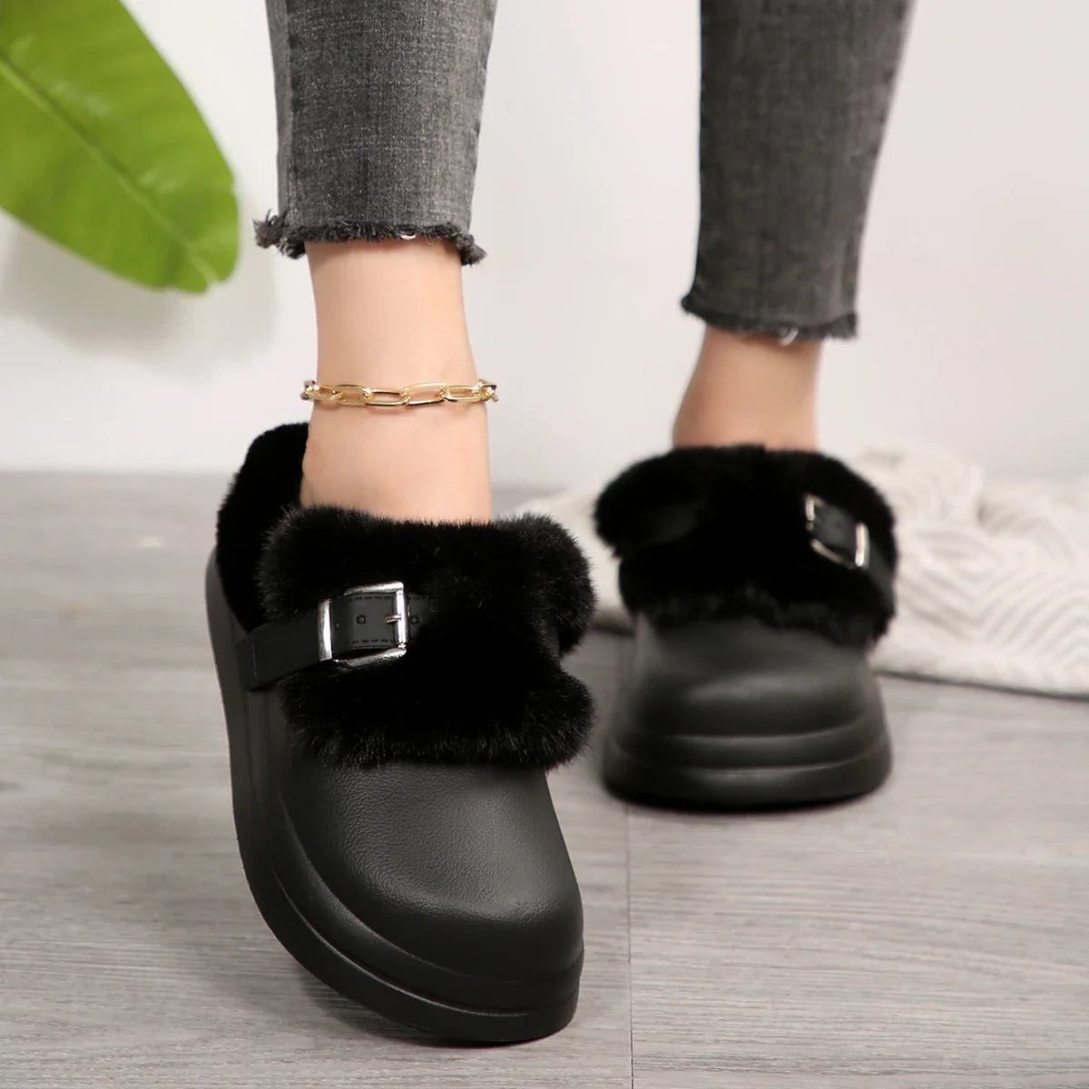 Women's Plush Slippers