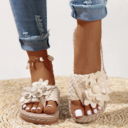 Comfortable Beach Flip Flops