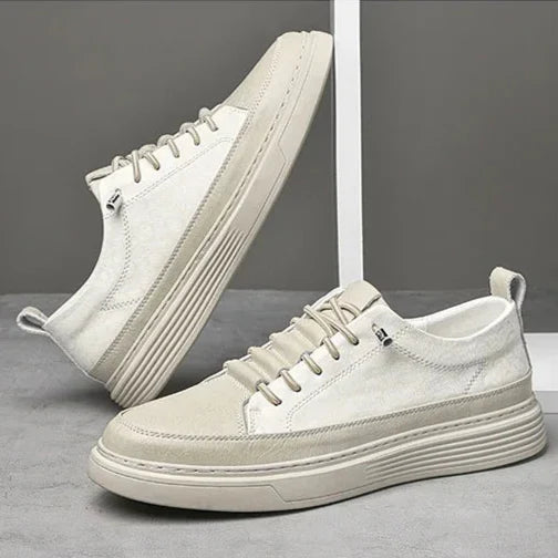 Fashionable Athletic Shoes