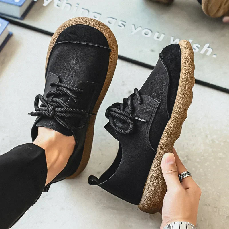 Men's Lace-Up Sneakers Textured Toe
