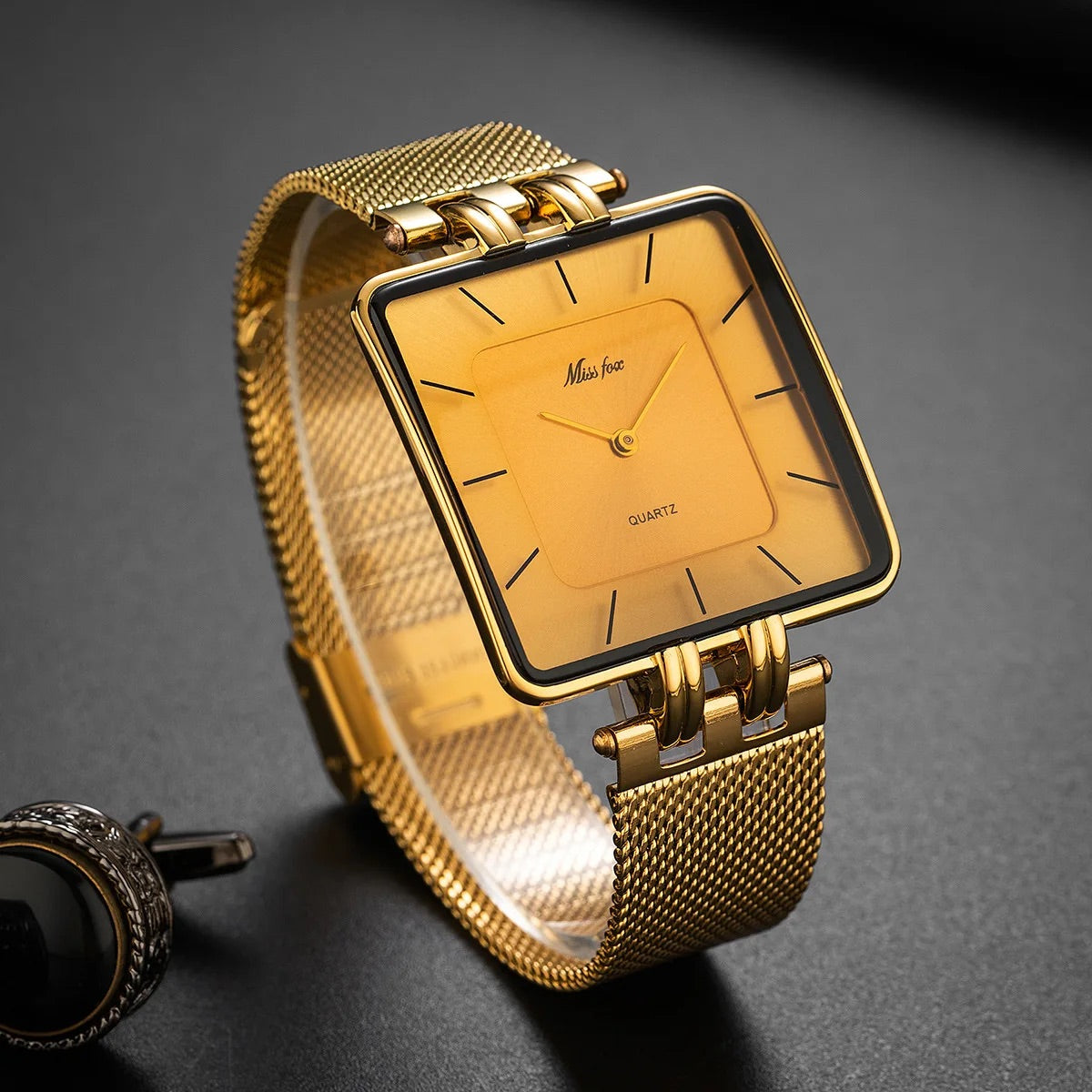 Zelari Square Watch Caliboot