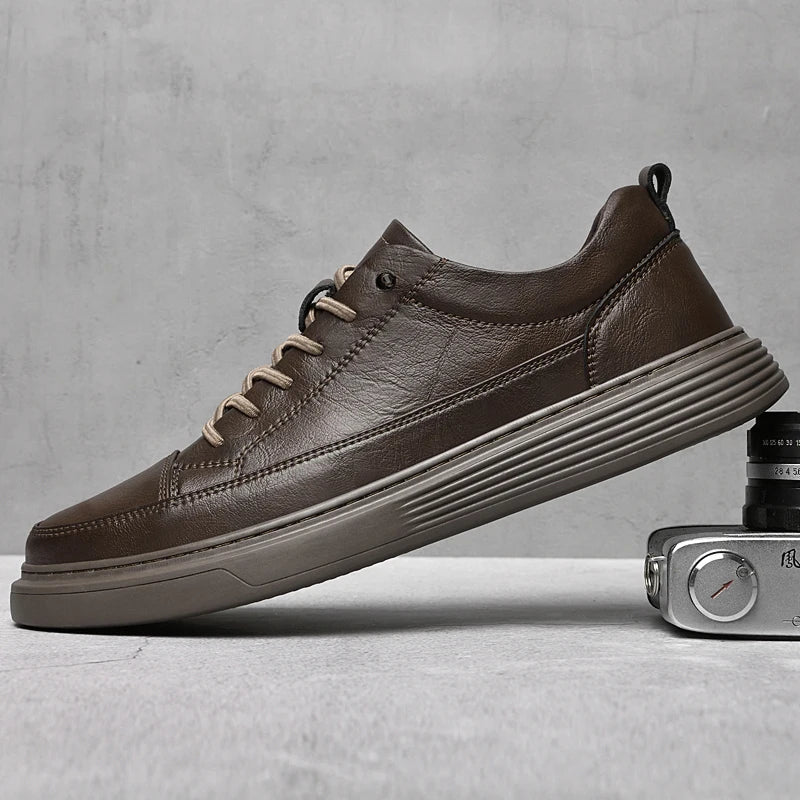 Men's Low- Sneakers Lace-Up Closure