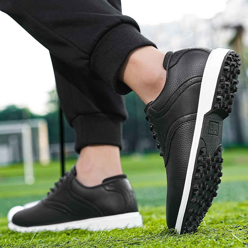 Comfortable Men's Golf Footwear