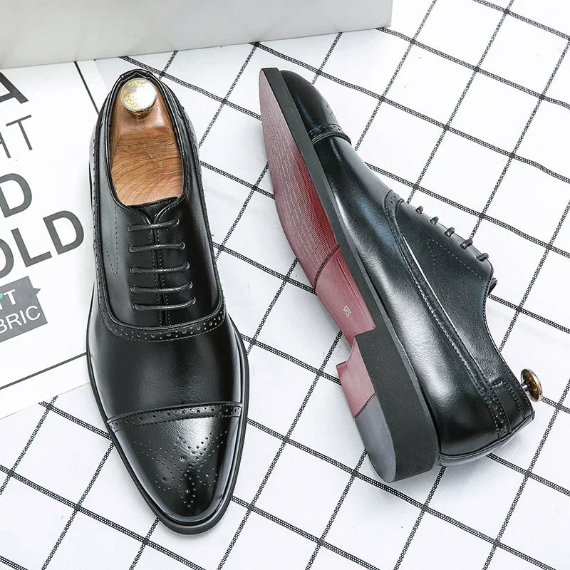 Men's Lace-Up Dress Shoes Perforated Toe - VibreMode