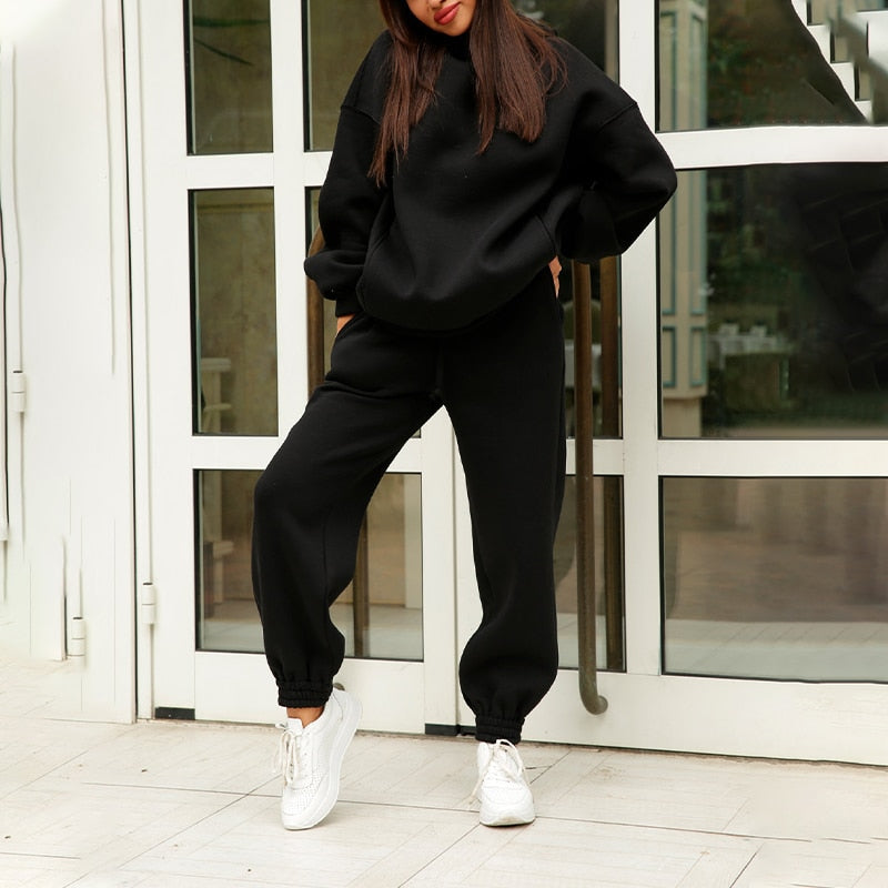 Women's Relaxed Fit Hoodie Jogger Set - VibreMode