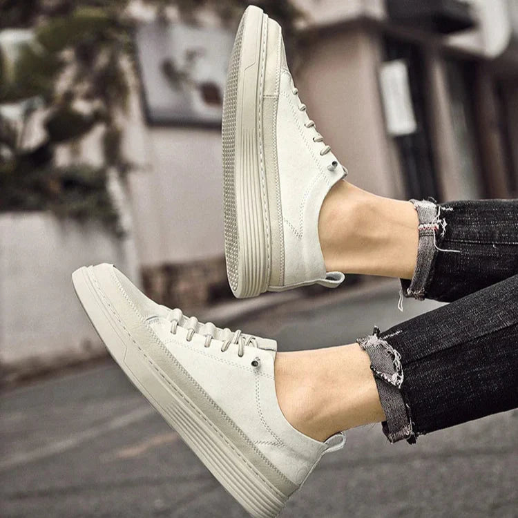 Fashionable Athletic Shoes