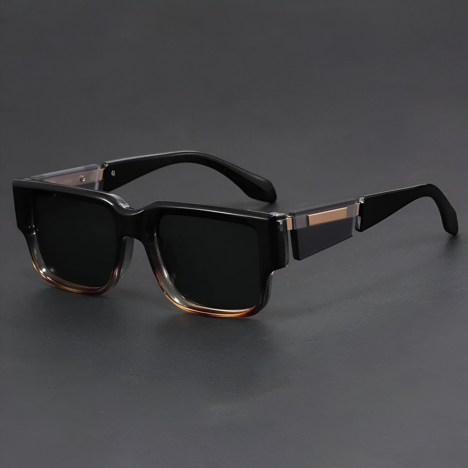 Anderson Men's Square Frame Sunglasses - VibreMode