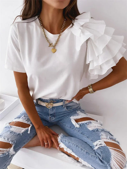 Fashionable Blouse with Flirty Ruffled Sleeves