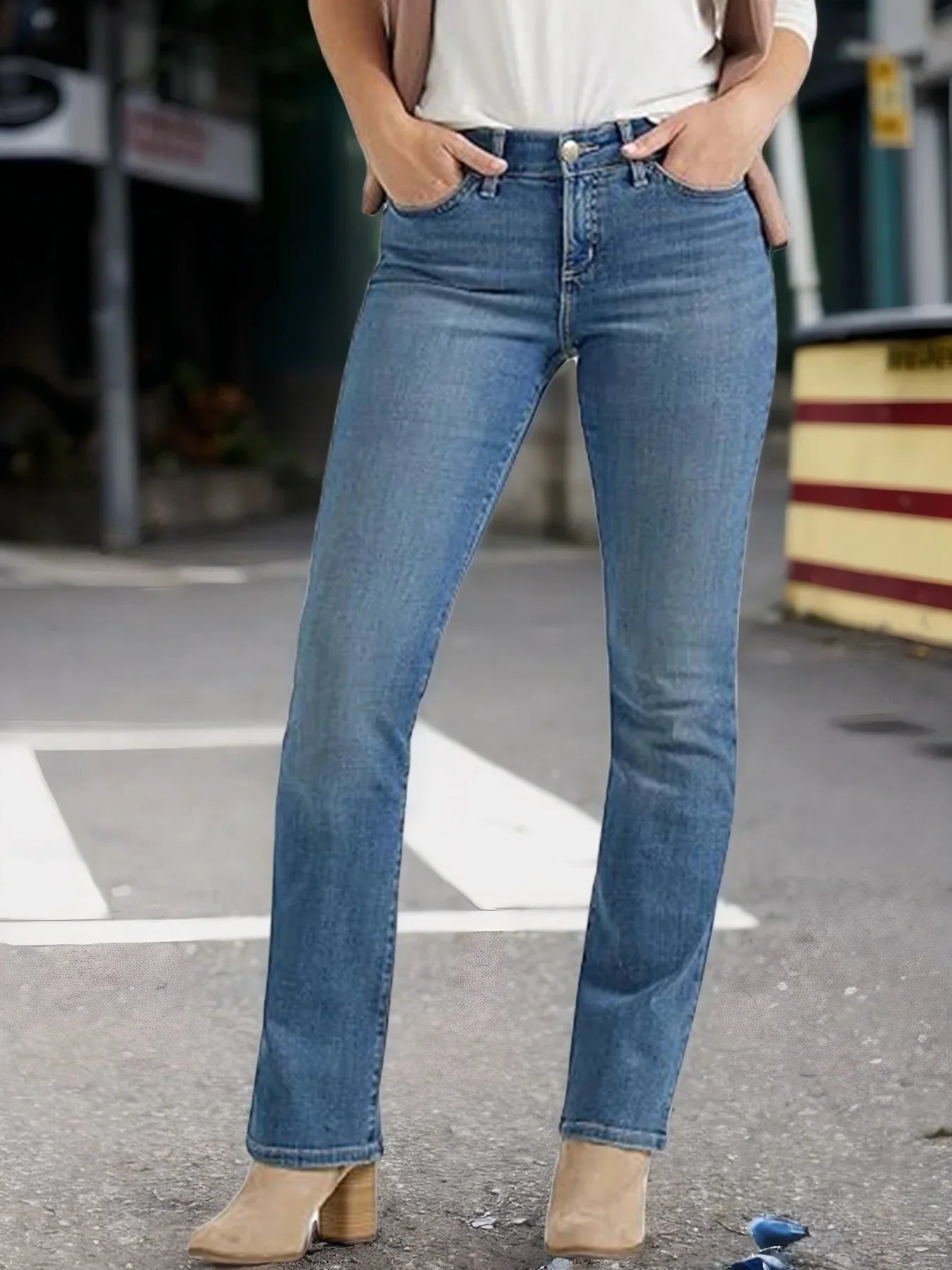 Women's Straight Leg Jeans Mid Waist Slim Fit Stretch Blue