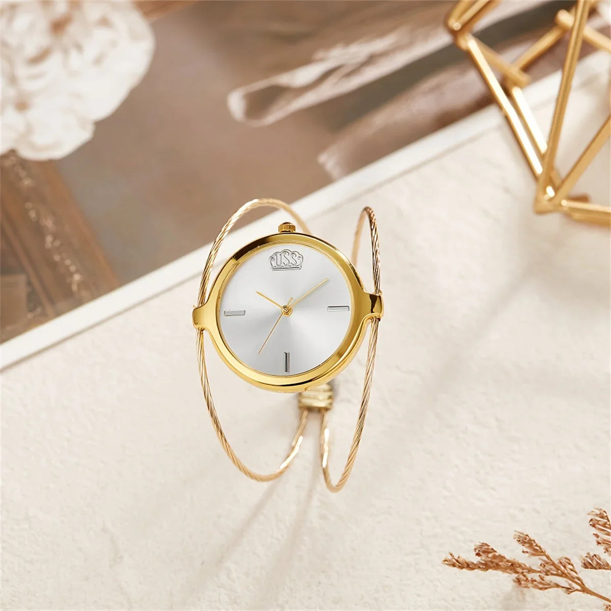 Vera Lune Watch - Jack Hafford