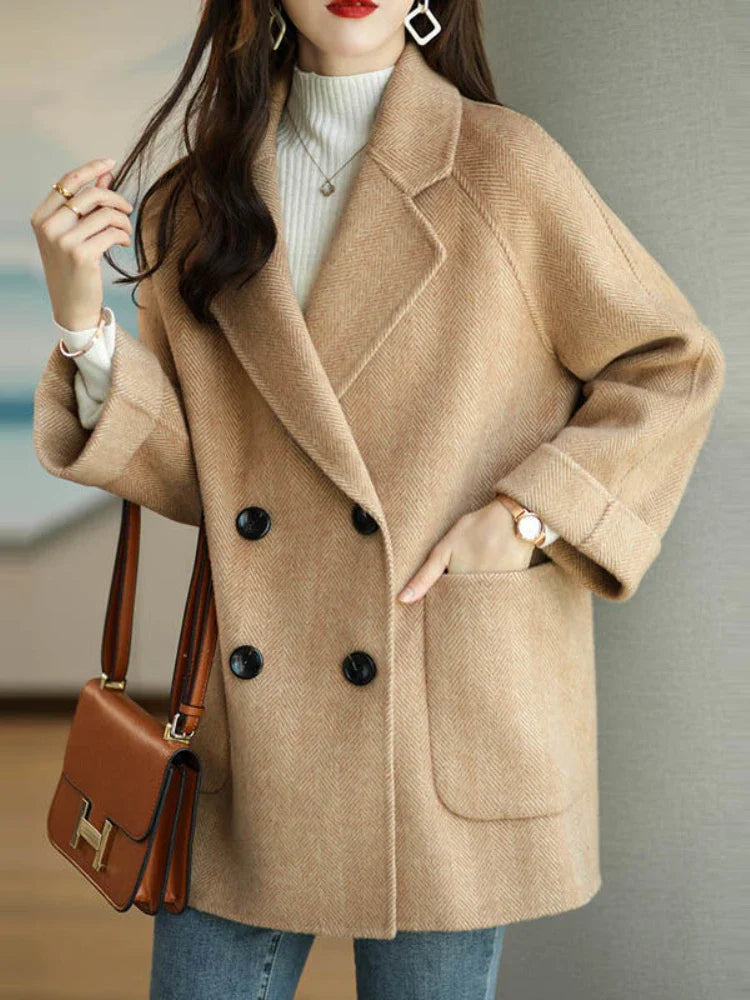 Classic Women's Long Coat - VibreMode
