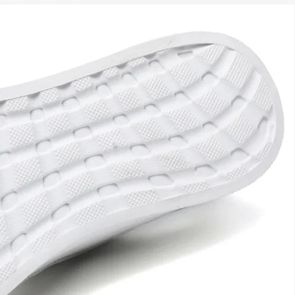 Fashionable Lace Up Sneakers
