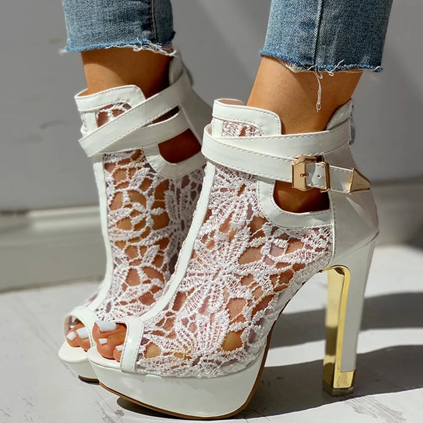 Elegant Lace High Heels