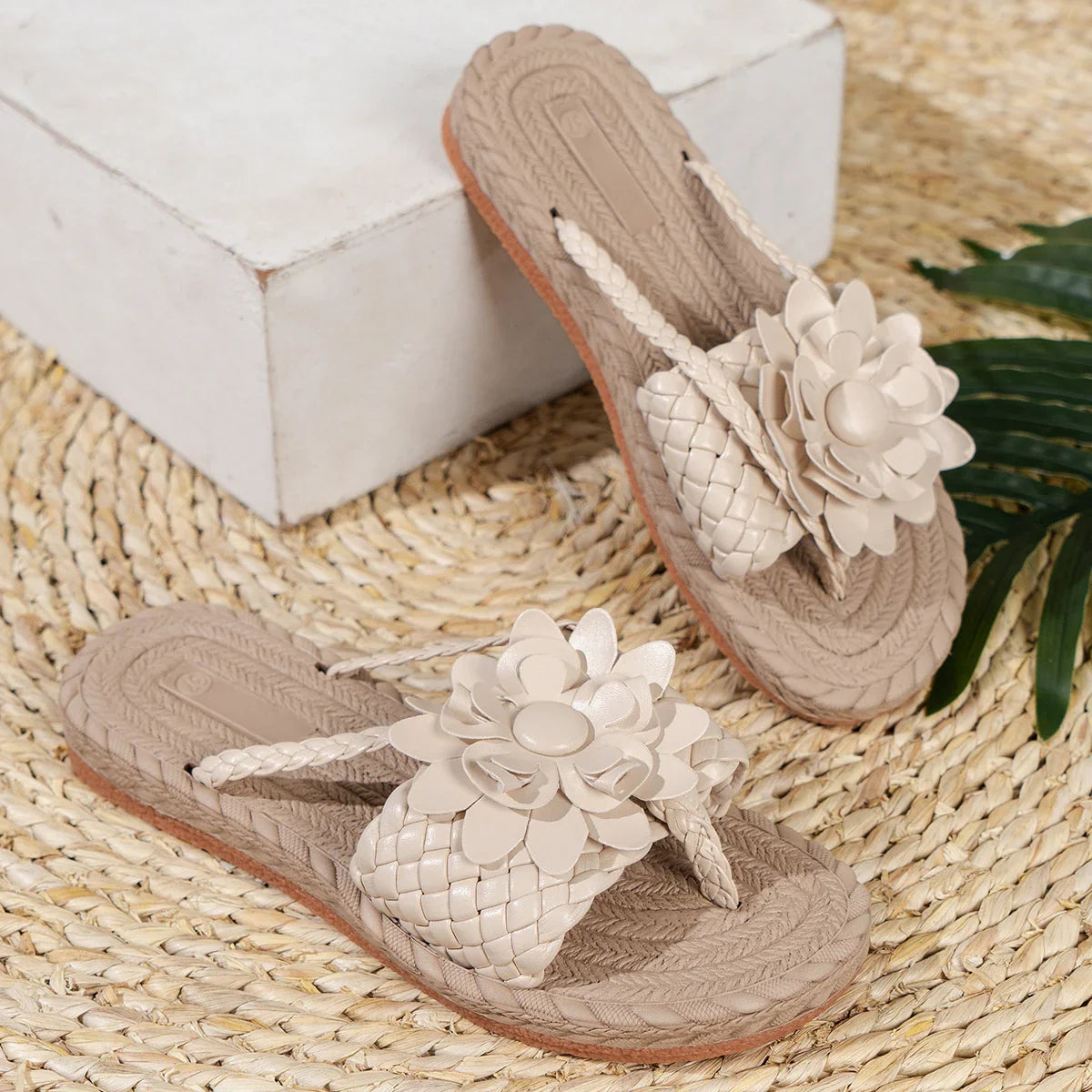 Comfortable Beach Flip Flops