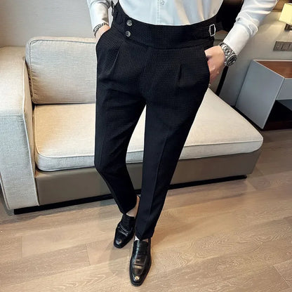 Men's Textured Pleated Front Trousers