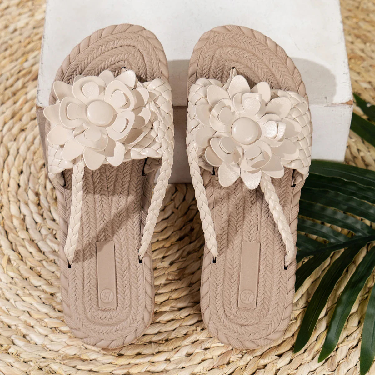 Comfortable Beach Flip Flops