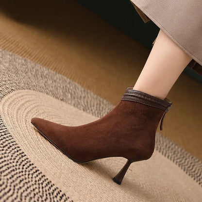 Women's Pointed Toe Slim Fit Boots