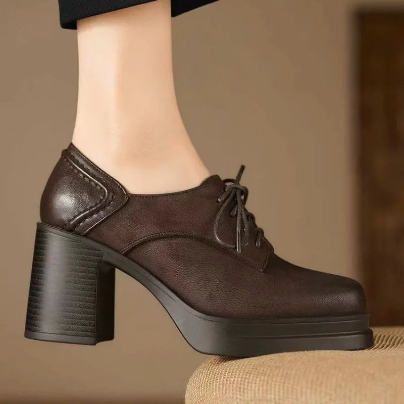 Elegant Lace Up Chunky Heel Ankle Boots - VibreMode