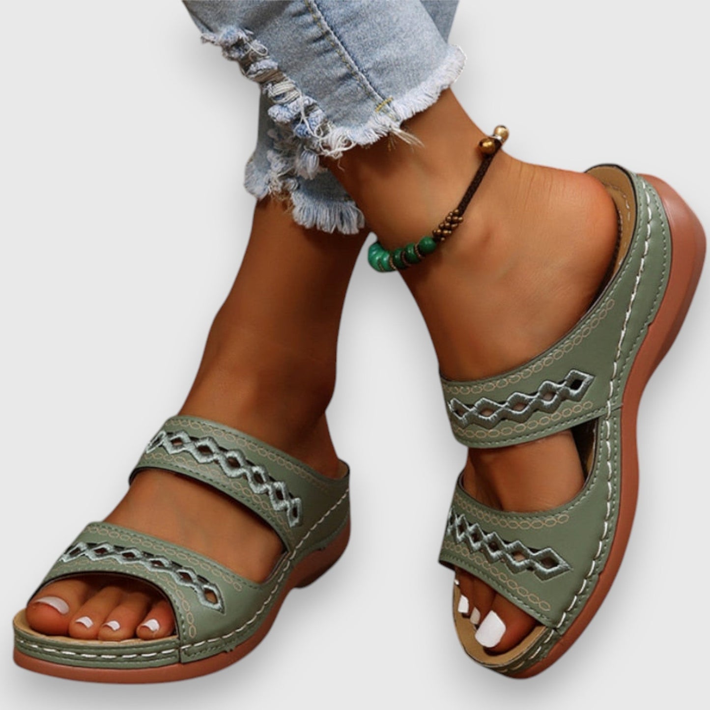 Comfy Women's Wide Width Sandals