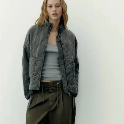 Fashionable Utility Jacket with Pockets