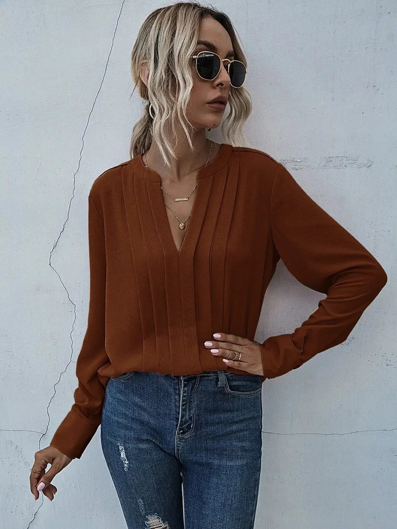 Women's V-Neck Long Sleeve Pleated Blouse