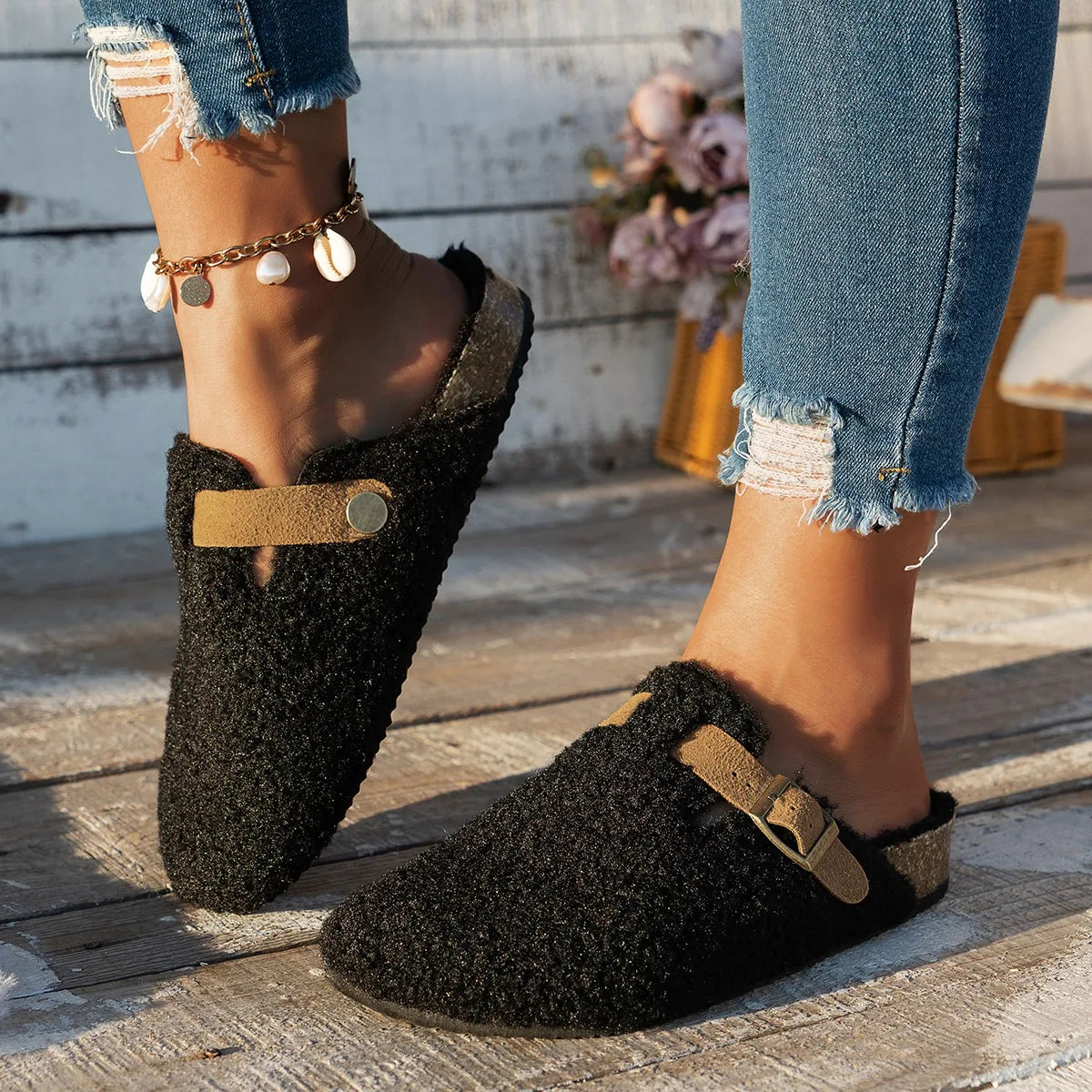 Women's Slip-On Slippers Soft Comfortable Buckle Detail Beige - VibreMode