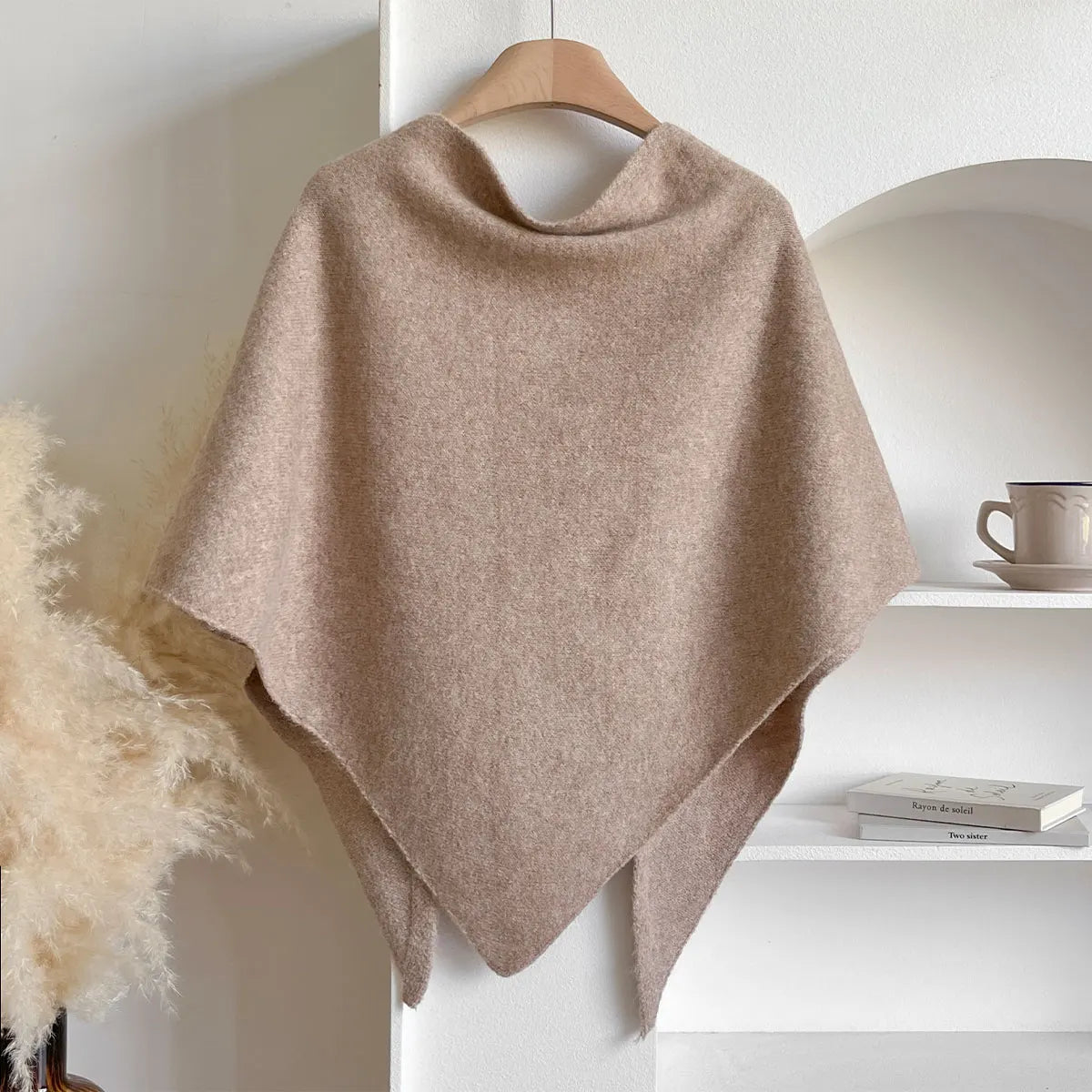 Women's Wide Shoulder Scarf
