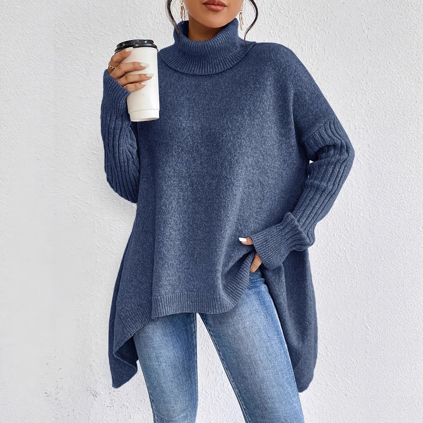 Gabriella | Soft Oversized Turtleneck Wool Sweater - VibreMode