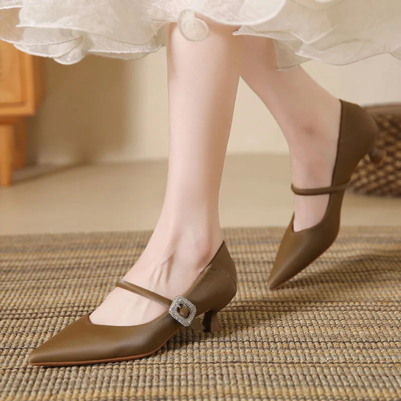 Cute Low Block Heels - VibreMode