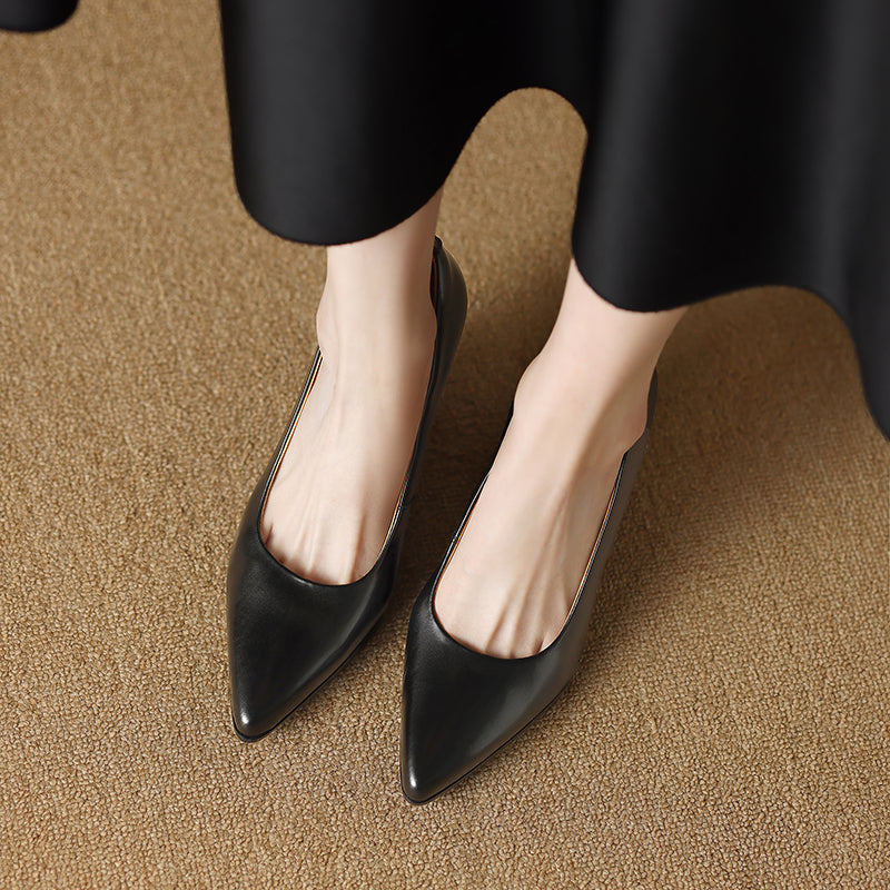 Venetia Women's Pointed Toe Block Heel Pumps