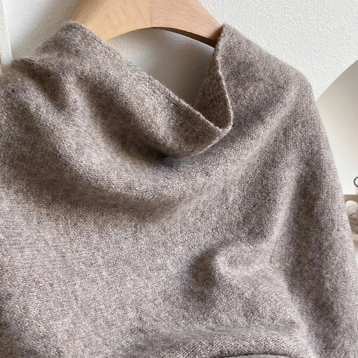 Women's Wrap Scarf Pull-Through Style