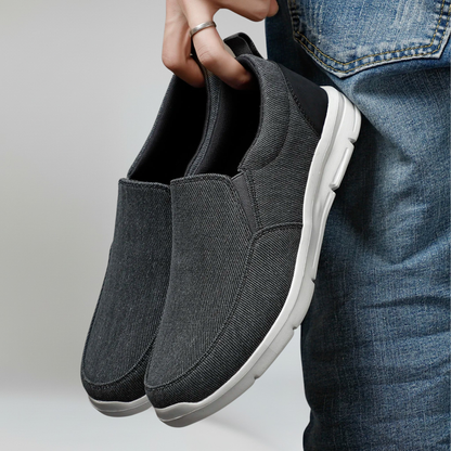 Comfy Casual Canvas Slip On Shoes - VibreMode