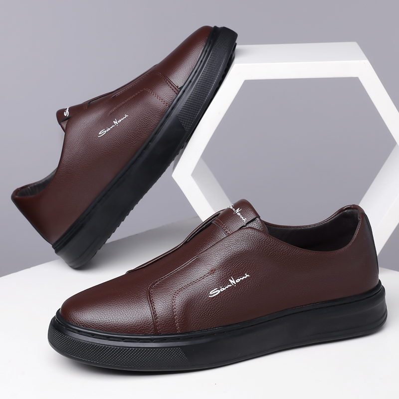 Nova Men's Leather Sneakers