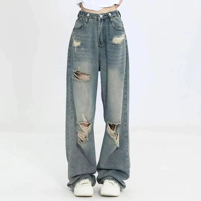 Ripped Vintage Style Jeans - VibreMode